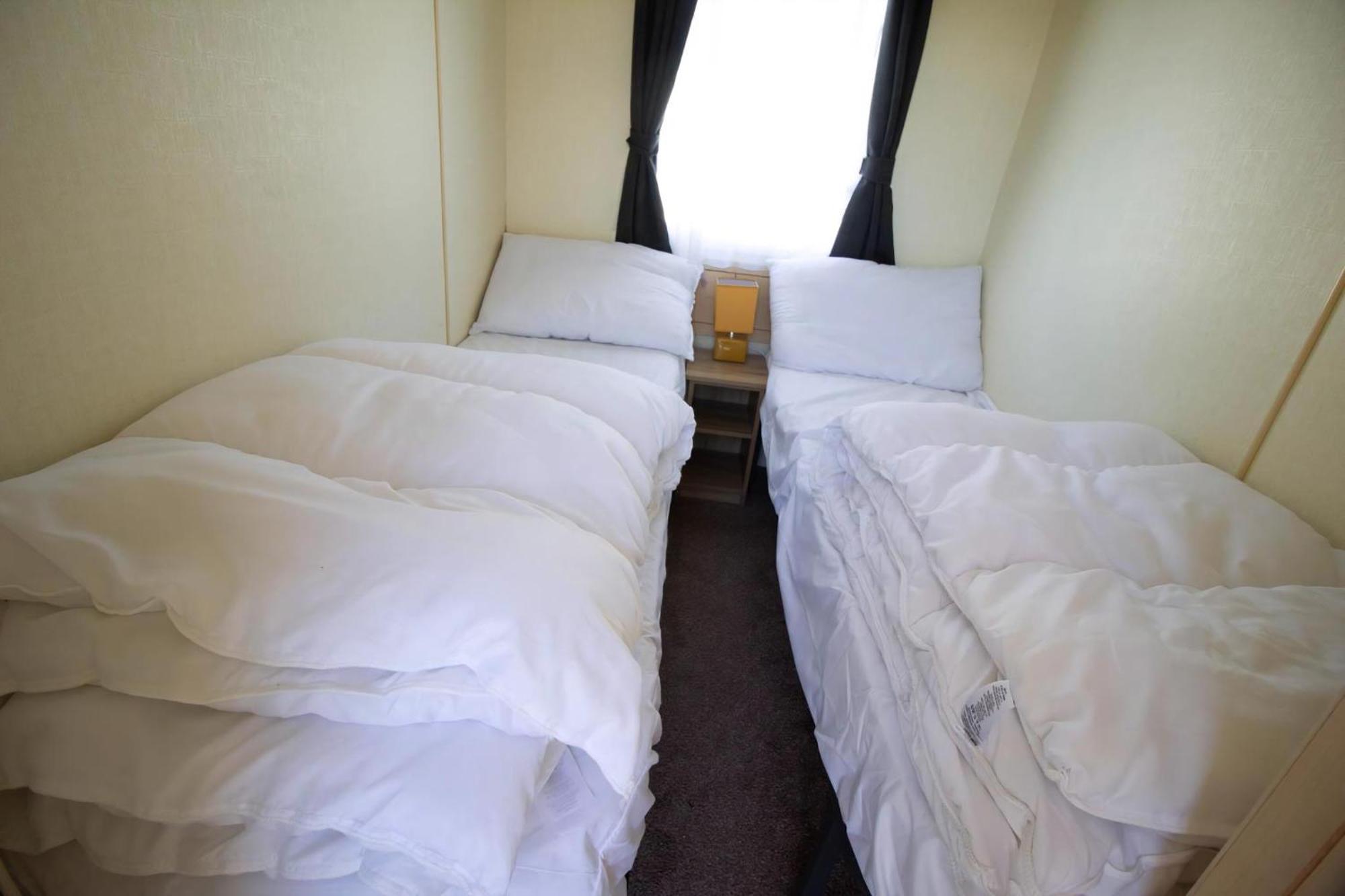 Great 8 Berth Caravan For Hire In Skegness Ref 33069F Екстер'єр фото