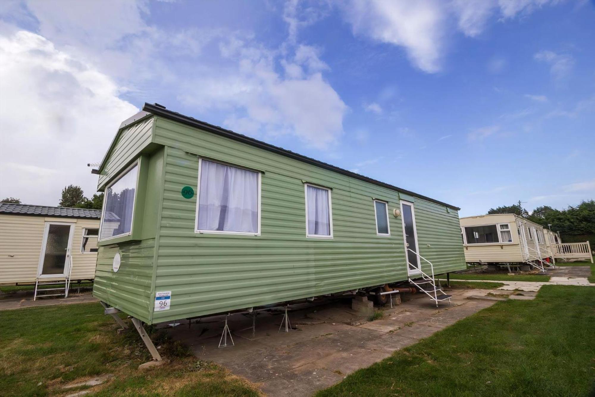Great 8 Berth Caravan For Hire In Skegness Ref 33069F Екстер'єр фото